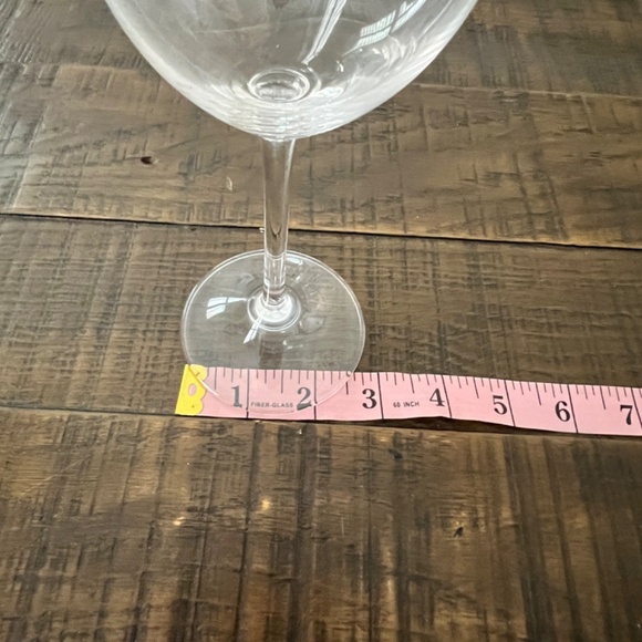 Marquis by Waterford Crystal Wine Glasses, Set of 4 - Picture 7 of 7